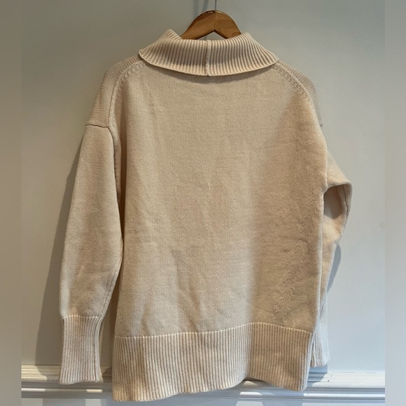 Aritzia Babaton Cashmere Turtleneck Sweater - Picture 4 of 7